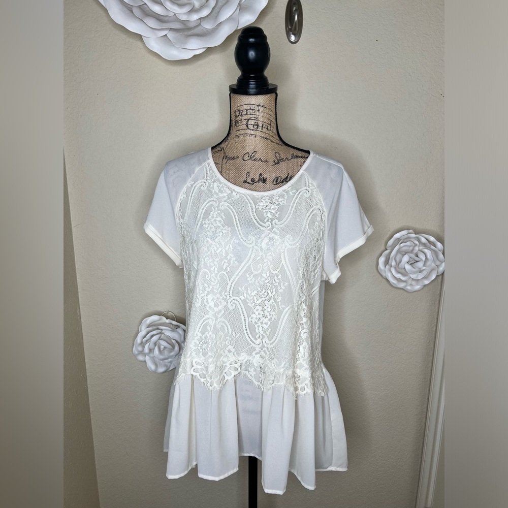 NTM: Rewind Cream Lace Front Sheer Tunic Blouse Size Extra Large